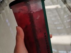 -星巴克(泰安万达店)