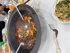 -丹水桥地锅鱼·翘嘴鲌·地方特色全鱼宴(丹江口大坝店)