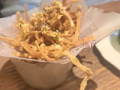 -秘密旅行Bonjour(黑金冠 江南西店)
