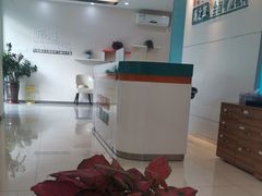 -海之声助听器 瑞士峰力直营中心(华麟大厦店)