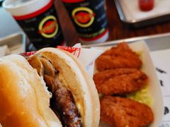 -FATBURGER 特富客汉堡(外交公寓店)