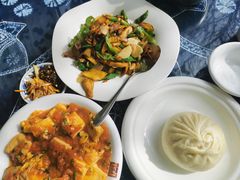 -瑞丰园庭院餐厅·白族传统家常菜