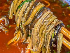 -大众跷脚牛肉馆·非遗传承单位(峨眉山店)