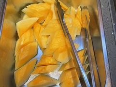 -小鱼小牛(世欧广场店)