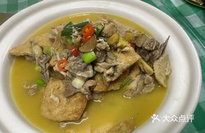 Braised Free-Range Chicken with Fried Tofu