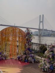 -花嫁丽舍婚礼殿堂(世博江景店)