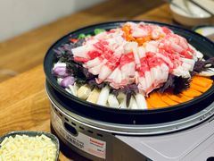 春川芝士铁板肥牛鸡-韩见·韩式拌饭·炸鸡(石厦店)