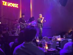 -TZ House音乐现场(来福士中心店)