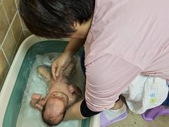 -舒月母婴月嫂育儿嫂(静安店)