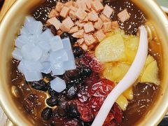 -牛小嫩串串火锅(老国贸总店)