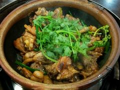 土鸡煲-华仔土鸡店(创意产业园店)