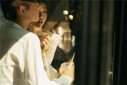 -易摄影婚纱摄影工作室