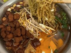-老五鸡丝豆花面粉(瑞金北路68号院店)