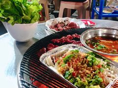 -小辣椒汤锅烧烤(温泉南街店)