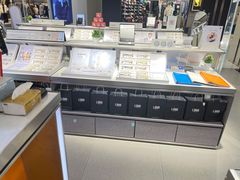 -LOHO眼镜(北京朝北大悦城店)