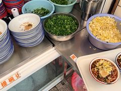 -珀玉莲花白米线店