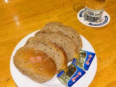 餐前面包-兰特伯爵西餐厅·啤酒屋(方庄店)