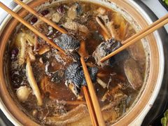 -土连锅·现熬养生汤锅(梁家巷店)