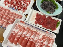 -楼外楼大刀肉传统火锅居(幸福街店)