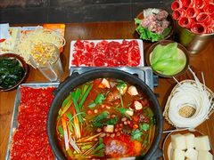 -黔有有贵州酸汤夺夺粉火锅(五味十字店)
