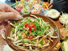 -黔有有贵州酸汤夺夺粉火锅(五味十字店)