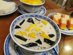 芒果烧仙草-捷信牛奶甜品世家(五道口店)