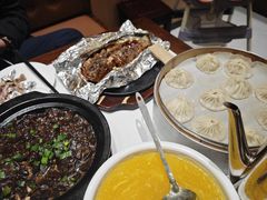 -梅利汴京烤鸭•开封豫菜地标店(东大街店)