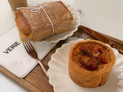 -VERIE BAKEHOUSE