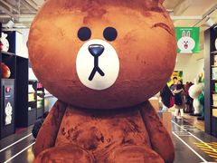 -LINE FRIENDS Garosu-gil Flagship Store