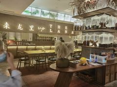 -来龙里 精致 东南亚餐室(万象城店)