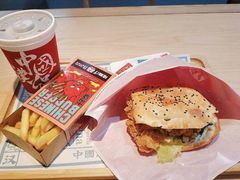 -塔斯汀中国汉堡(江南万达店)