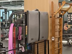 -Z&B Fitness Studio·Gym(前滩L+PLAZA店)