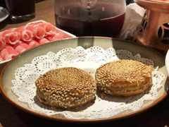 京涮芝麻烧饼-京涮铜锅涮肉(华贸店)