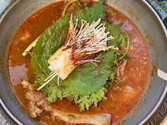 -喇喇排骨火锅·传统韩式脊骨汤(望京西园总店)
