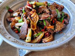 干锅肥肠护心肉-95号酱骨·一块豆腐(展春园西路店)