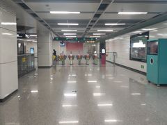 -新南门(地铁站)