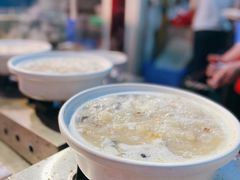 -谊荣海鲜大牌档(石湖店)