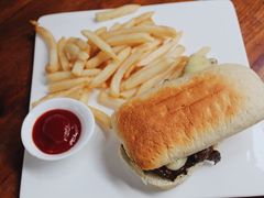 费城牛排奶酪三明治-康豪氏餐厅(酒仙桥店)