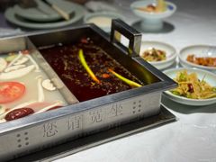 -宽坐河鲜馆(凤城九路店)