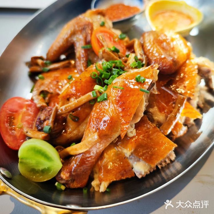 “大师小厨”藏身美食园区，小店吃出满满“高级感”