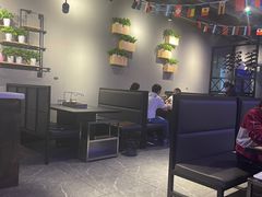 大堂-狼遇见羊烧烤·现穿现烤(旧宫店)