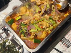 -后街佬·炭火鲜鱼杂(南城店)