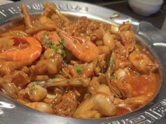 -胖哥俩肉蟹煲(石家庄长安万达店)