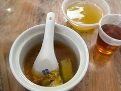 -味为先光明乳鸽(光明总店)