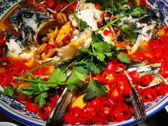 -湘潭九龙鱼头店(城南西路店)