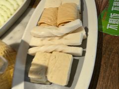 -尚尚仙·酸汤猪手·猪肚鸡火锅(华联万柳购物中心店)