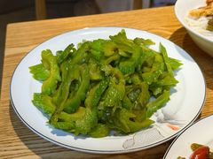 -牛八宝桂林米粉(八里庄店)