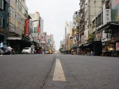 -六合夜市