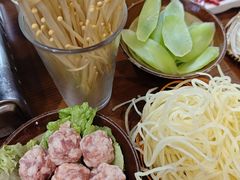 -黔有有贵州酸汤夺夺粉火锅(五味十字店)