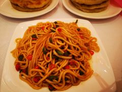 杭椒圈炒粉丝-弘雅饭店